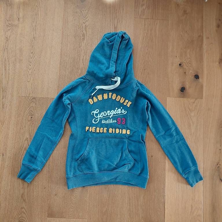 Maglioni & Felpe: Kaputzenpulli Grösse S – Usato da Fehraltorf venduto da fridolin024
