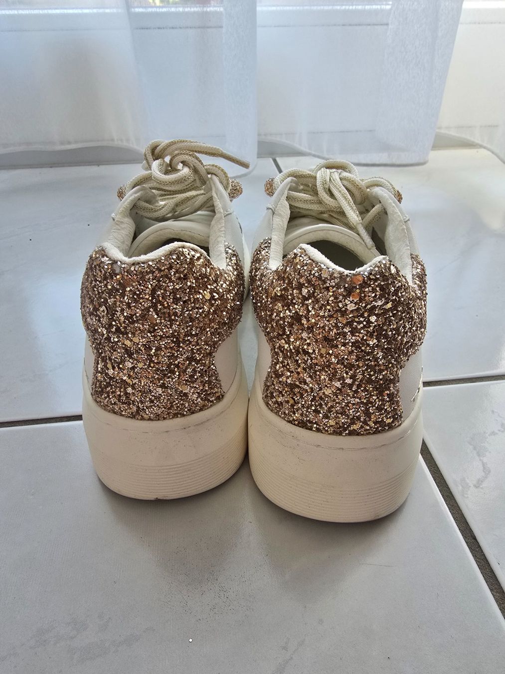 Tosca Blu Scarpe da donna: Tosca Blu Grösse 37 🤍 – Usato da Buochs venduto da ABCHappy 2