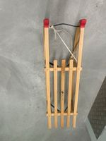 Holzschlitten klassisch natur mit Zugseil guter Zustand