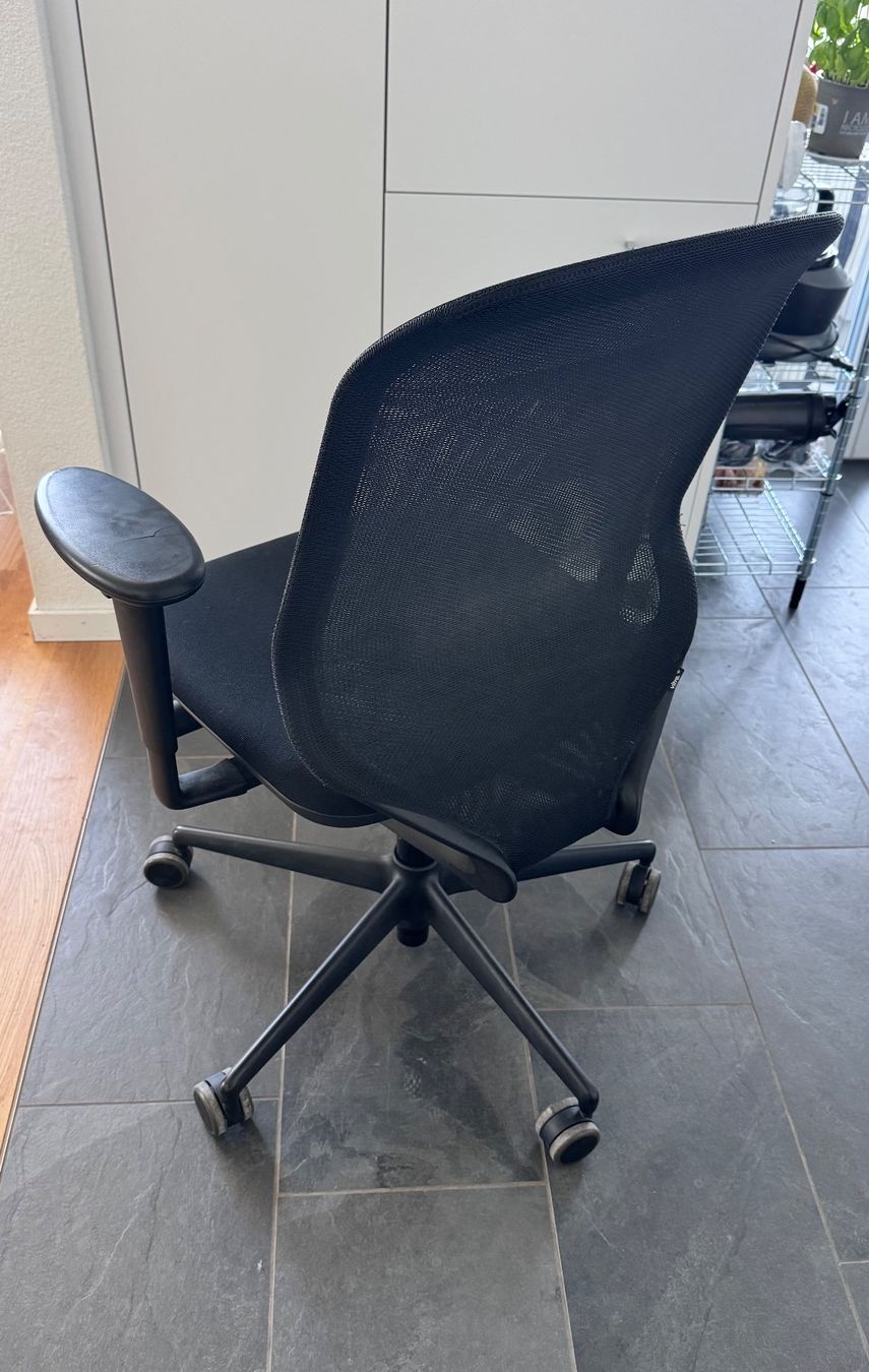 Vitra Stühle: Bürostuhl Vitra – Gebraucht aus Bäch SZ von gua_56hm 1