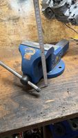 Massiver Schraubstock Matador 150mm backen