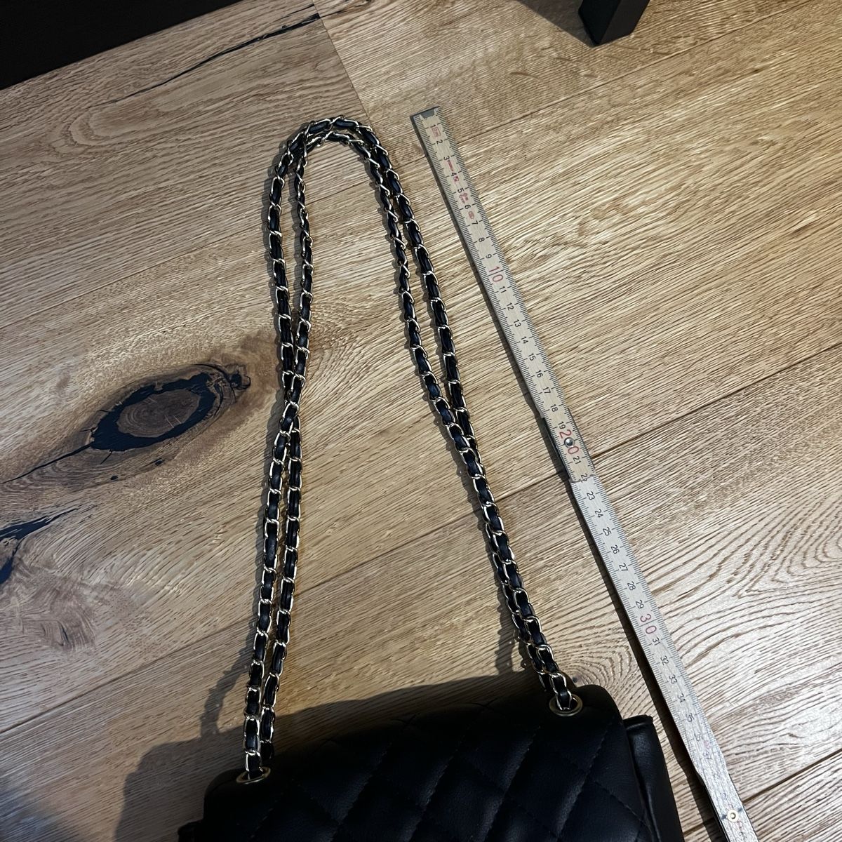 Borse da donna: Handtasche Shoulder Bag Schwarz – Usato da Chur venduto da noe_mh8b 2