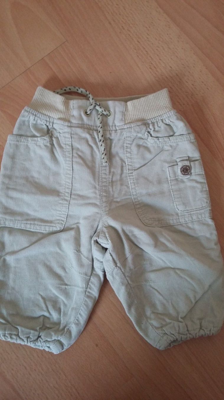 Pantalons: süsse Cordhose, ganz helles mint, Gr. 62 – D'occasion à Malters par Wahni81