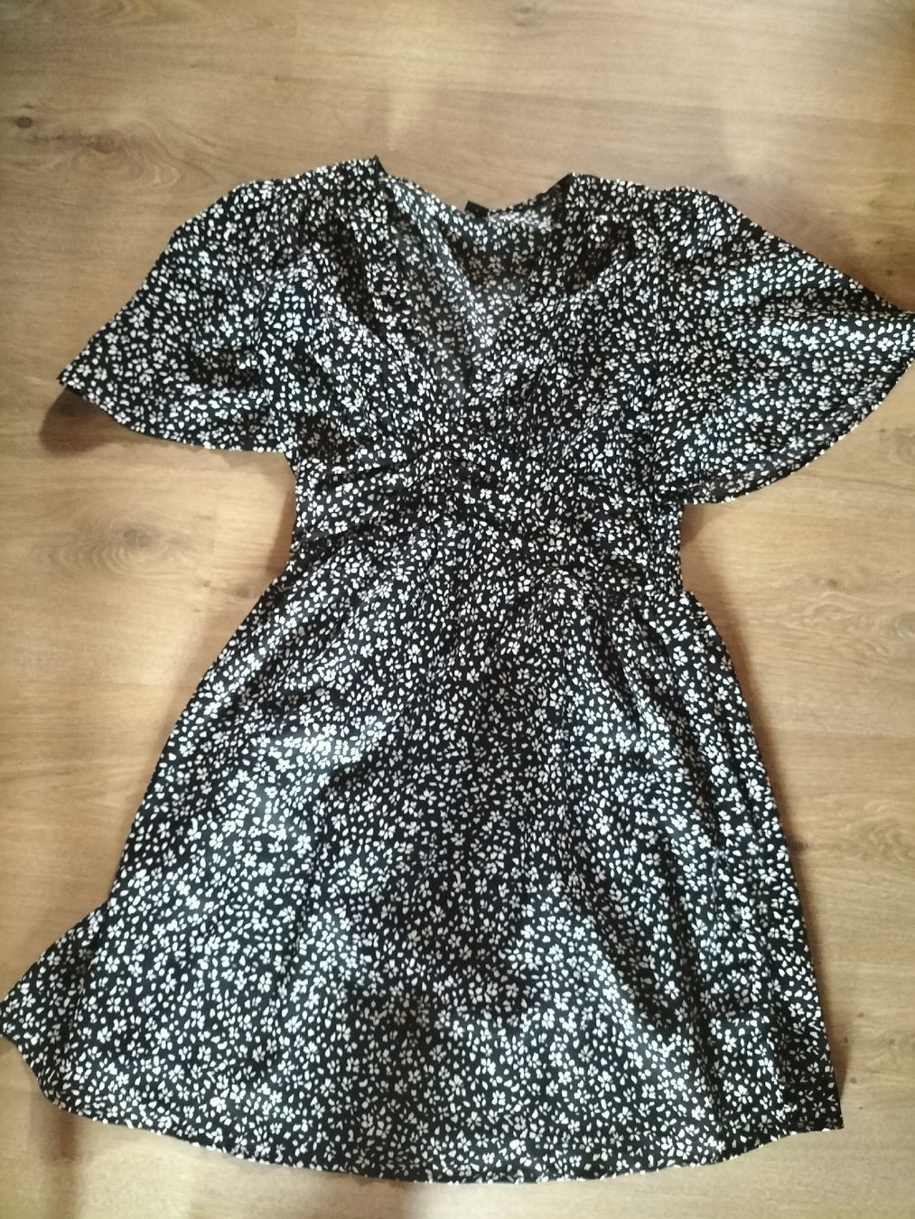 Vestiti: Robe M/L – Nuovo (secondo la descrizione) da Gillarens venduto da Emy_28