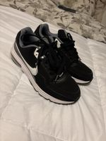 Nike Air Max Schuhe, schwarz-weiss, Grösse 40.5, gebraucht –