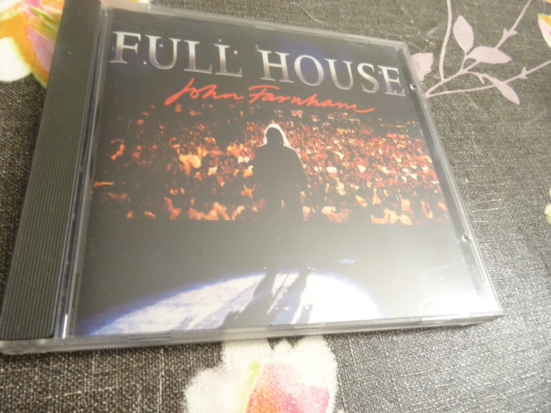 CD: John Farnham - Full House CD – Usato da Olten venduto da Disc-Ausverkauf