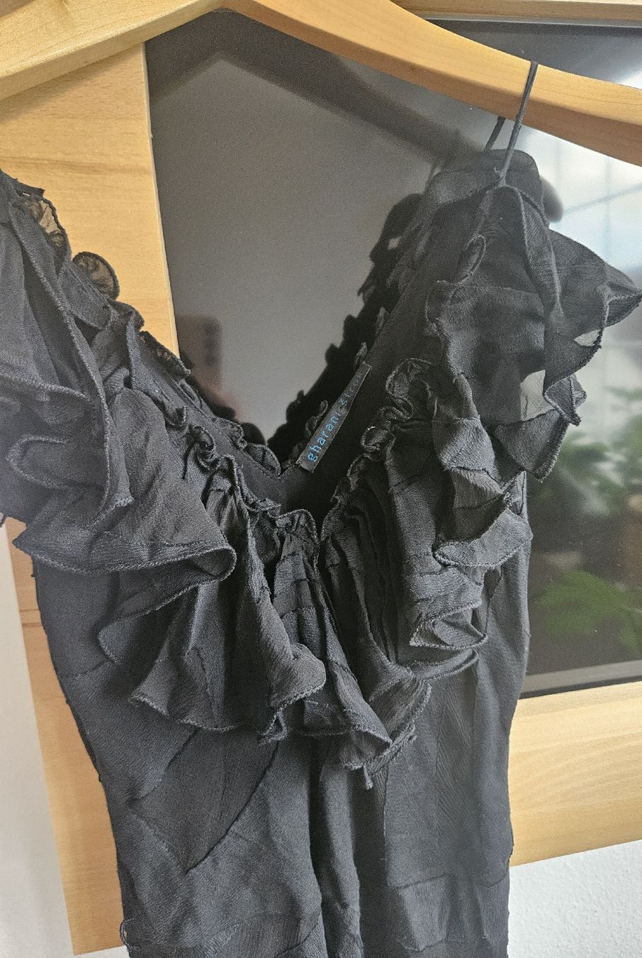 Kleider: Gharani Strok London Designerkleid – Gebraucht aus Zollikon von Oksana206 2