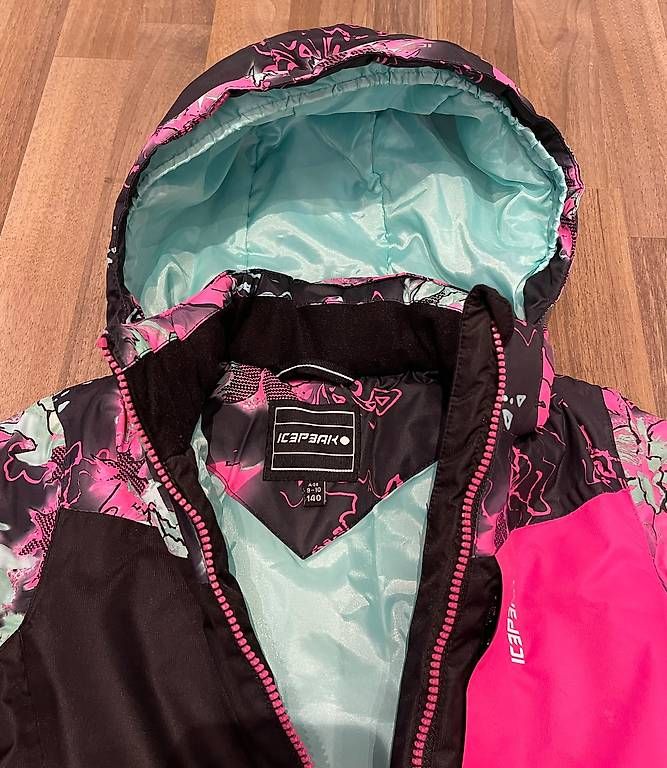 Giacche & Cappotti: Kinder Winterjacke von Icepeak, große 140 – Usato da Therwil venduto da Bridges 2