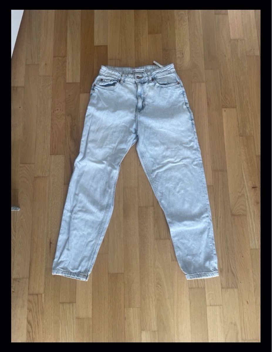 Jeans: Jeans hellblau in  Grösse 36  – Usato da St. Gallen venduto da chr_275x 1