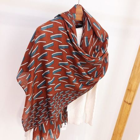 NEW Large Shawl, 172x86cm, Burgundy Maroon Scarf Soft Warm
