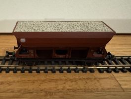Roco 25031 DB Selbstentladewagen mit Ladung