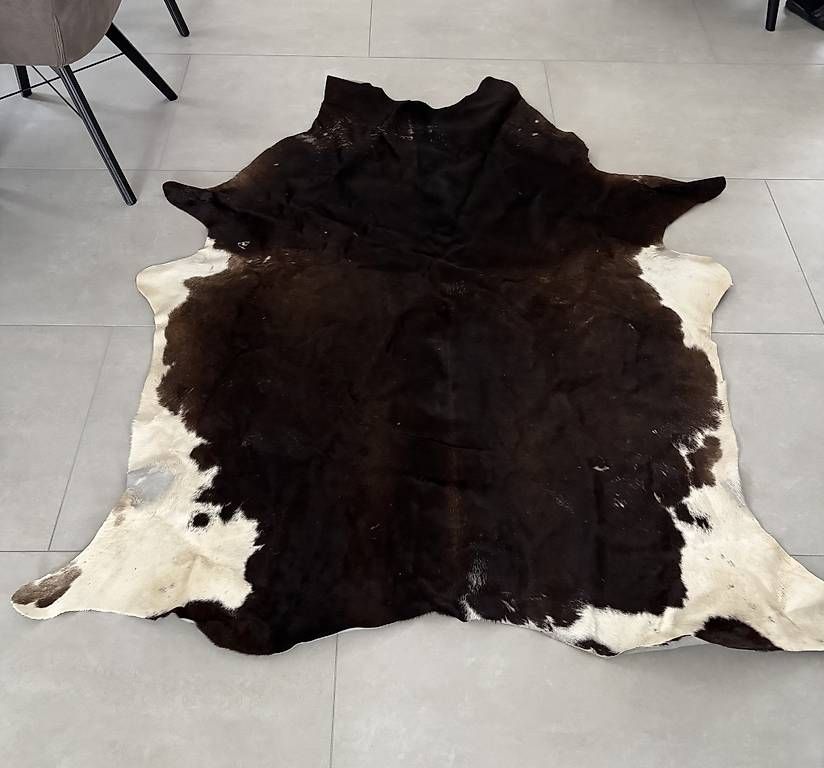 Teppiche: Echtes Kuhfell (Leder) - Teppich – Gebraucht aus Trübbach von Yasmin01112