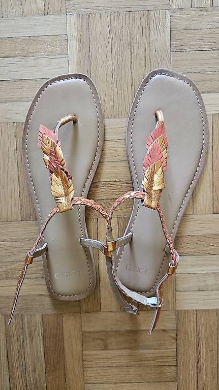 Chaussures femmes: Sandalen Gr 40 – D'occasion à Zürich par lau_6b9m 1