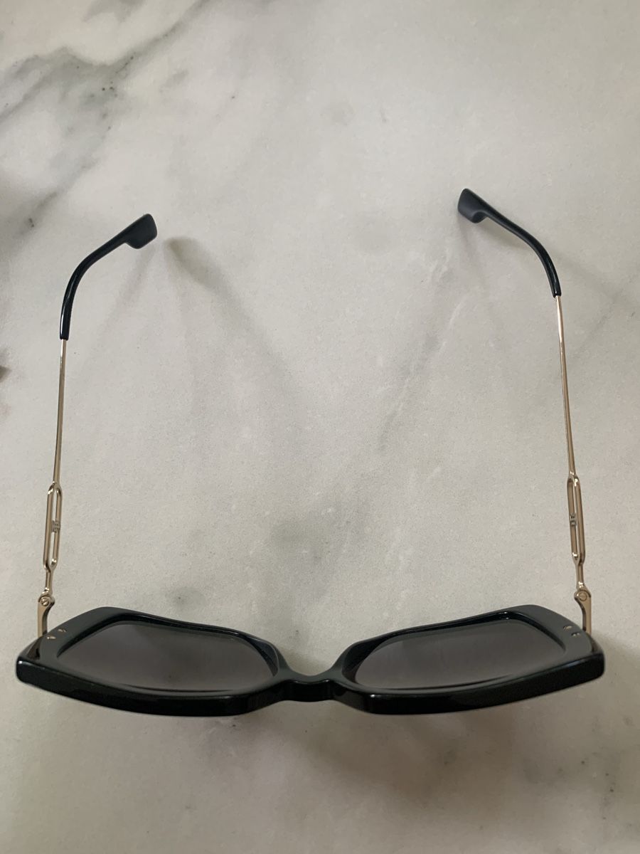 Burberry Occhiali & Lenti: BURBERRY Sunglasses with box – Usato da Zürich venduto da Angela_Fashion_Lover 2