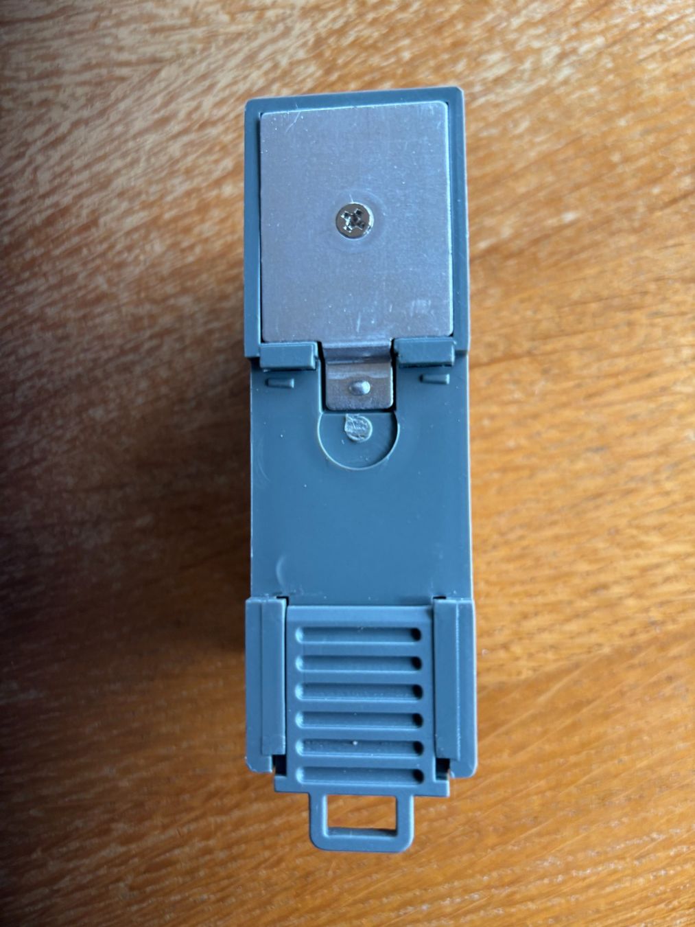 Hub & Switch: Industrieswitch MOXA – Usato da Biberist venduto da Oberwald45 2