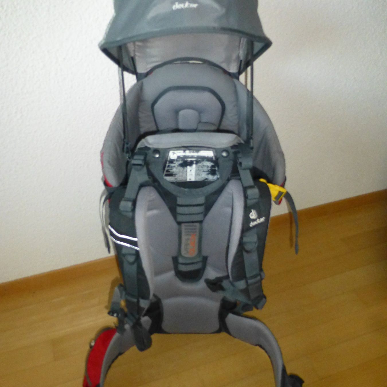 Deuter Bauch- & Rückentragen: Deuter Wander--Kindertrage – Gebraucht aus Hergiswil NW von annettelia 2