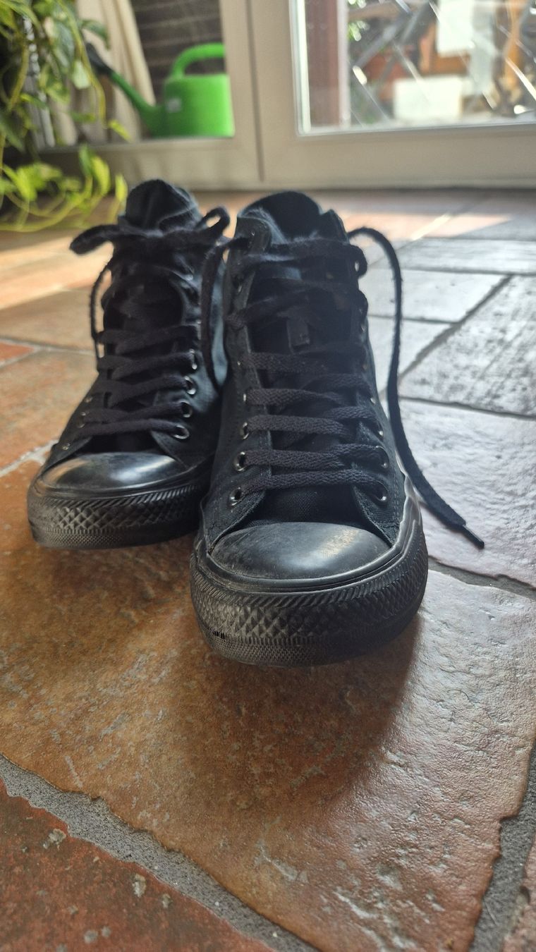 Converse Scarpe da uomo: Converse AllStar 41.5 Black – Usato da Genestrerio venduto da RUSTY_VIK
