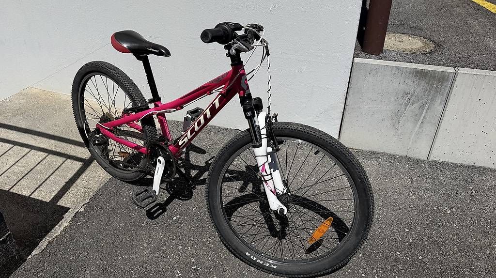 Scott Vélos: Scott Kindervelo 24 Zoll Räder – D'occasion à Thun par Nath 1