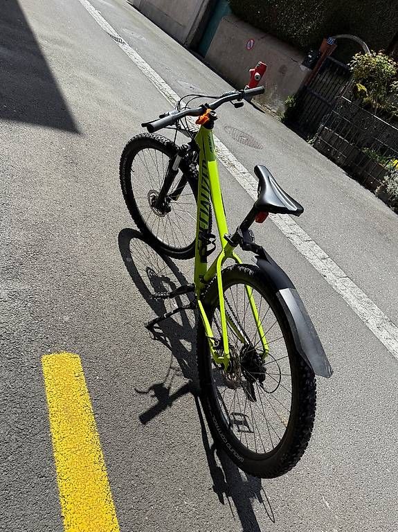 Biciclette: VTT Specialized taille S – Usato da Villeneuve VD venduto da vin_ch 3