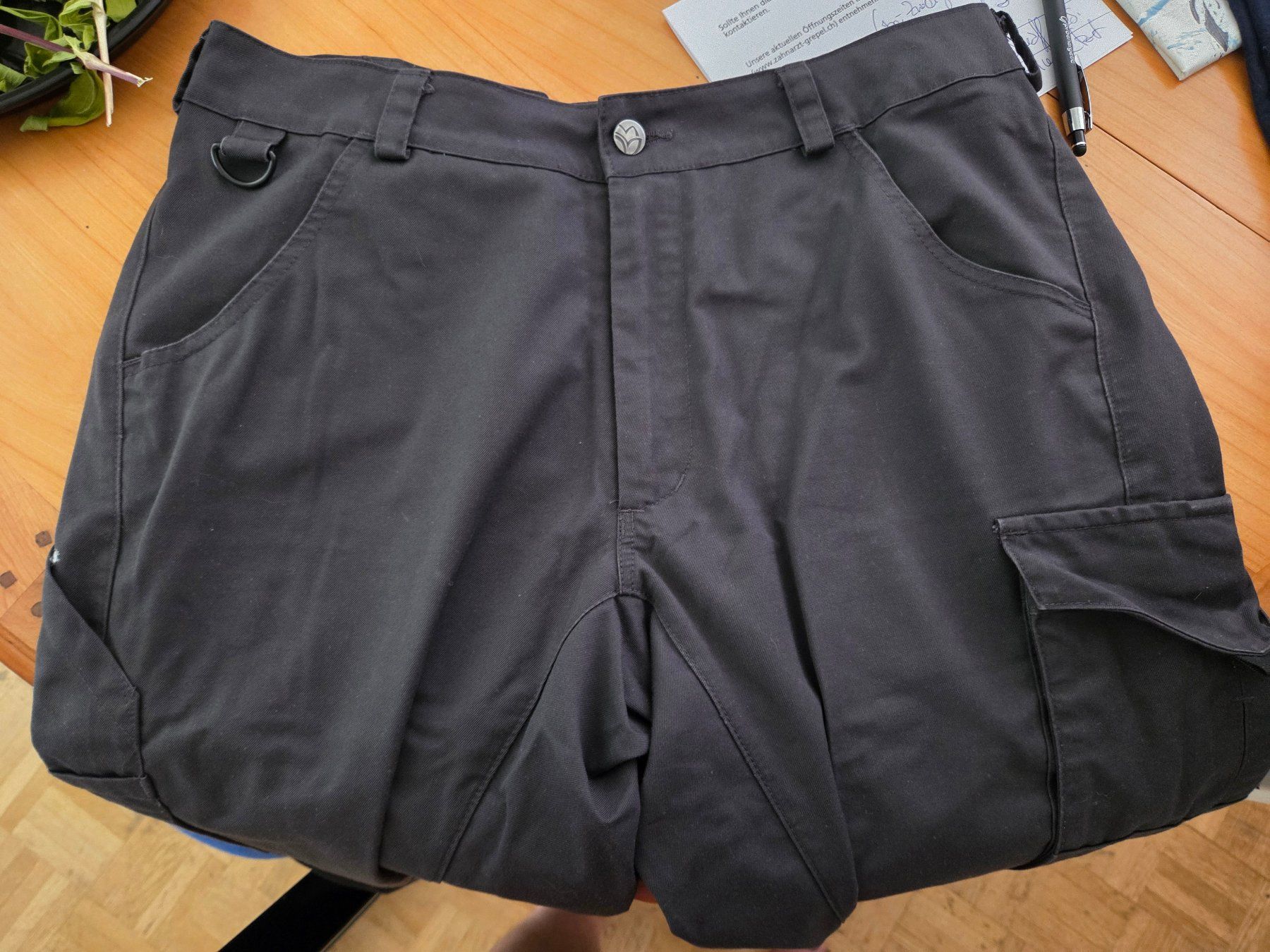 Hosen: Arbeitslose Grössen 50 – Neu (gemäss Beschreibung) aus Reinach BL von Manga7 2