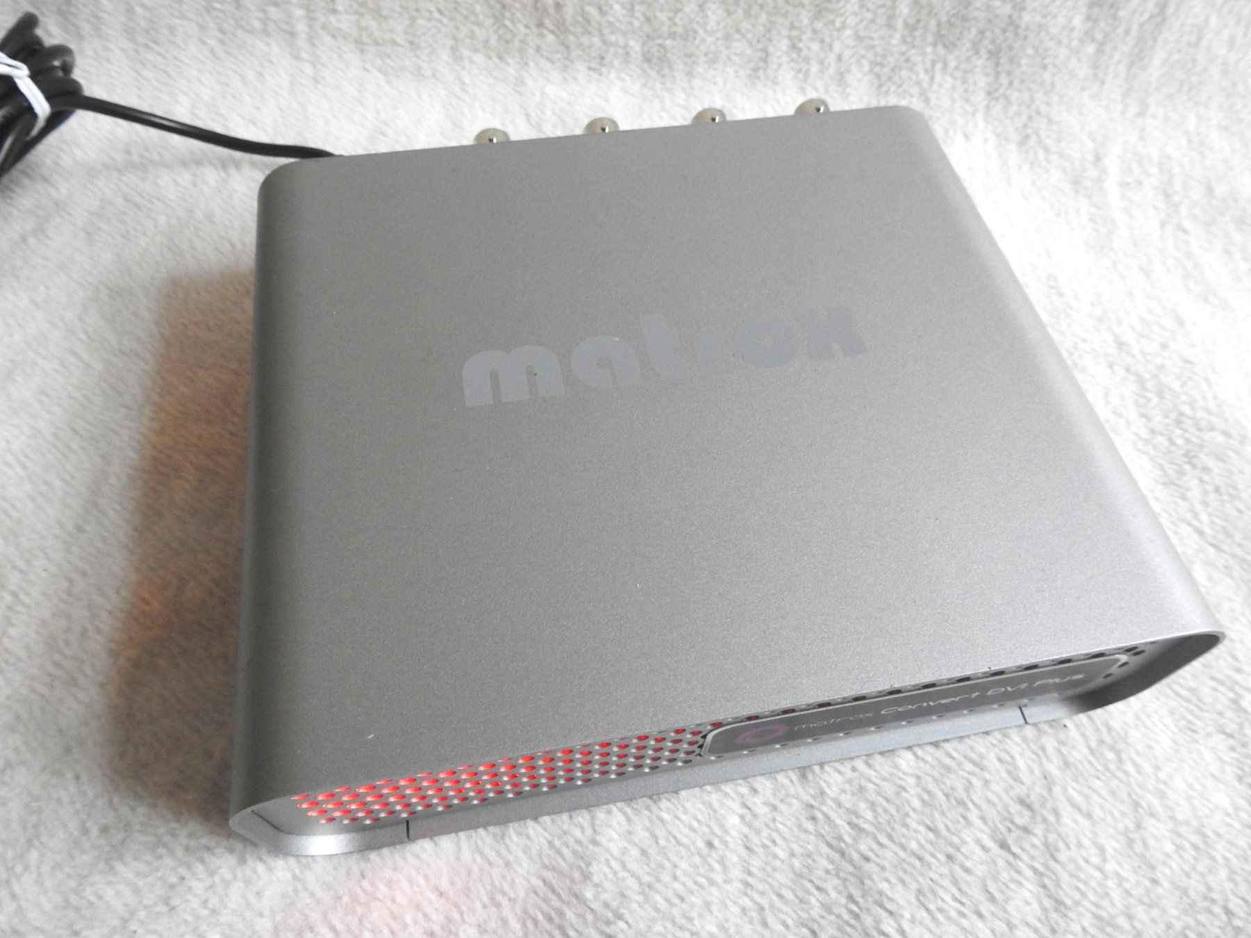Convertitori: Matrox DVIPLUS DVI Plus HD-SDI Scan Converter - nice working – Usato da Zürich venduto da Malco0 1