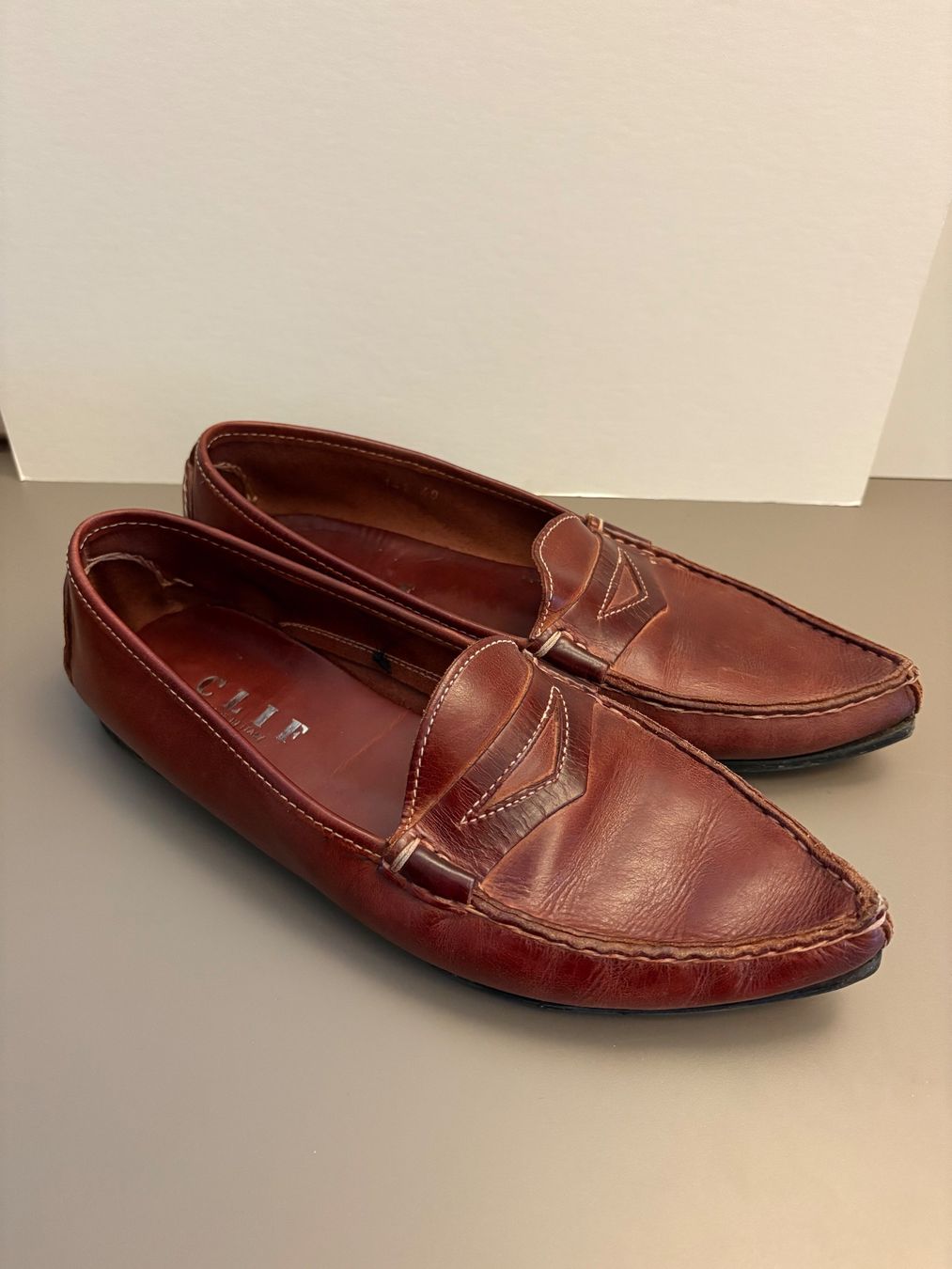 Scarpe da donna: Lederschuhe Clif 39.5 / 40 Mocassin – Usato da Zürich venduto da BeLene
