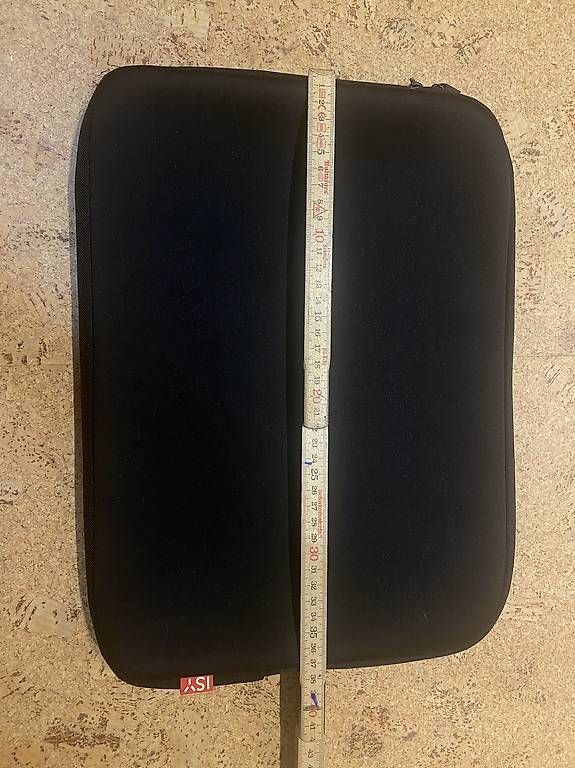 Taschen: Laptoptasche weich – Gebraucht aus Oberbüren von Tiziano26362 2