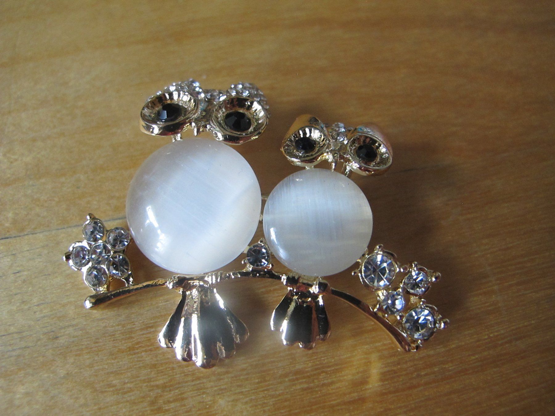 Broches & Aiguilles: Niedliche  Eulen Brosche mit Strass-Steinen – Neuf (Voir description) à Löhningen par Chimae67 5