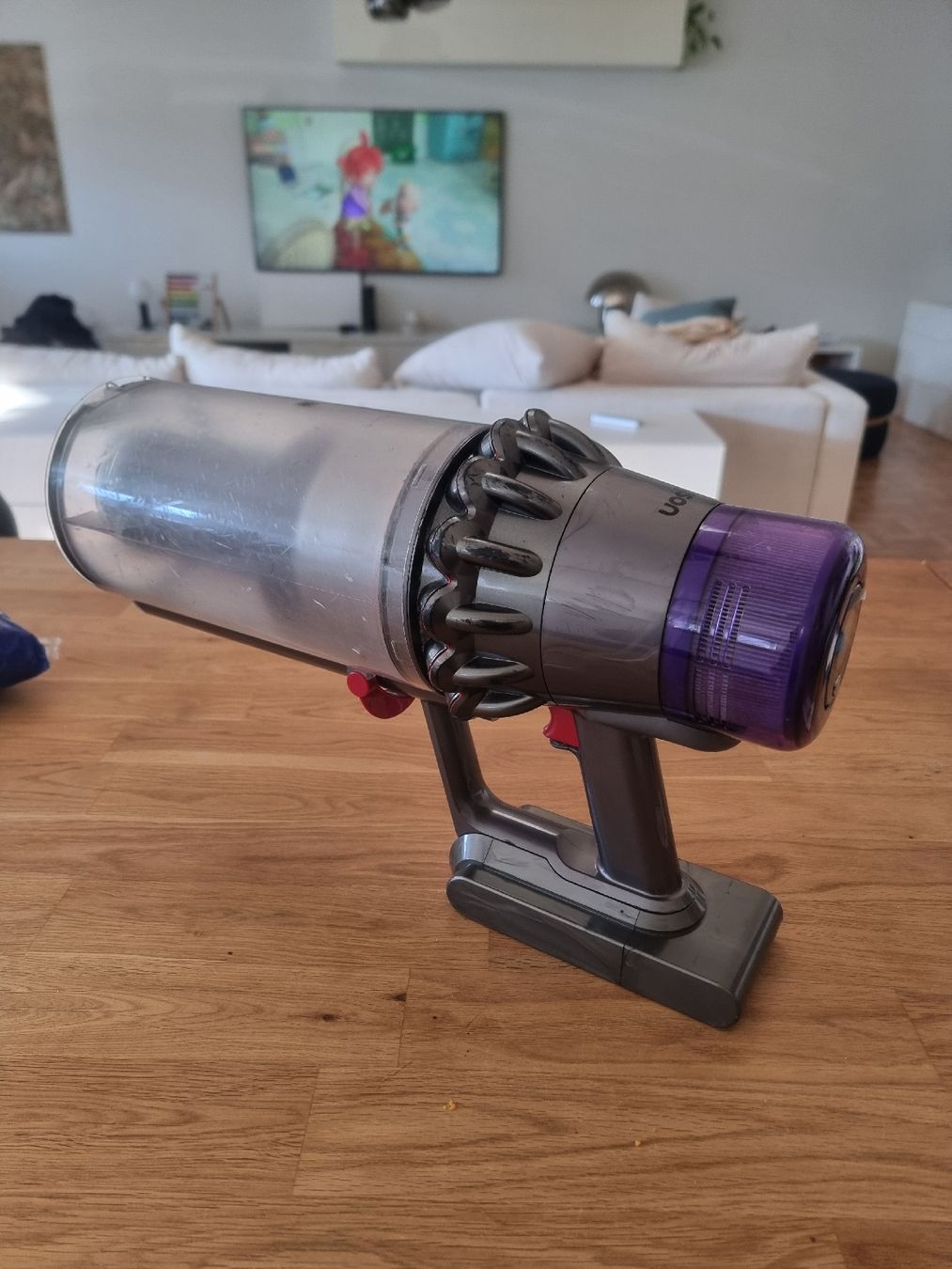 Dyson Aspirateurs & Accessoires: defekter Dyson v11 absolute extra – Défectueux à Locarno par rac_b7yh 2