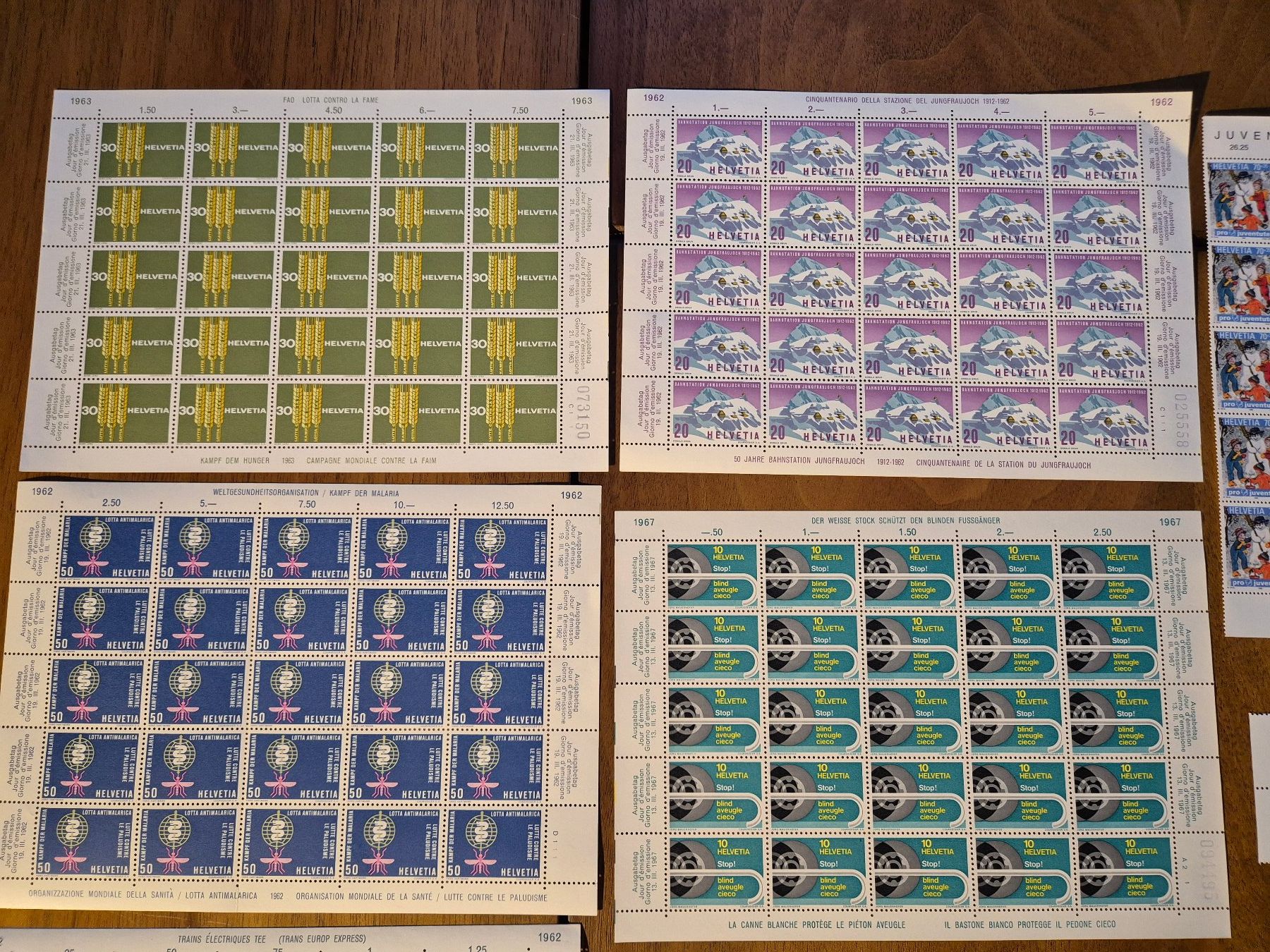Tutti i francobolli: Frankaturware 100 CHF. GRATISLIEFERUNG ! – Nuovo (secondo la descrizione) da Horgen venduto da frankatur 1