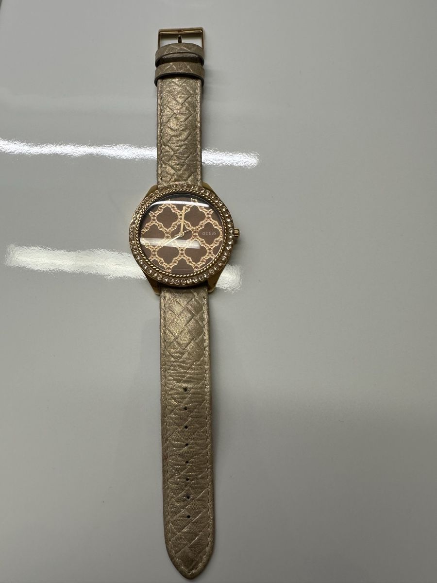 Guess Orologi: Vintage Guess Uhr – Usato da Näfels venduto da Siljab 4