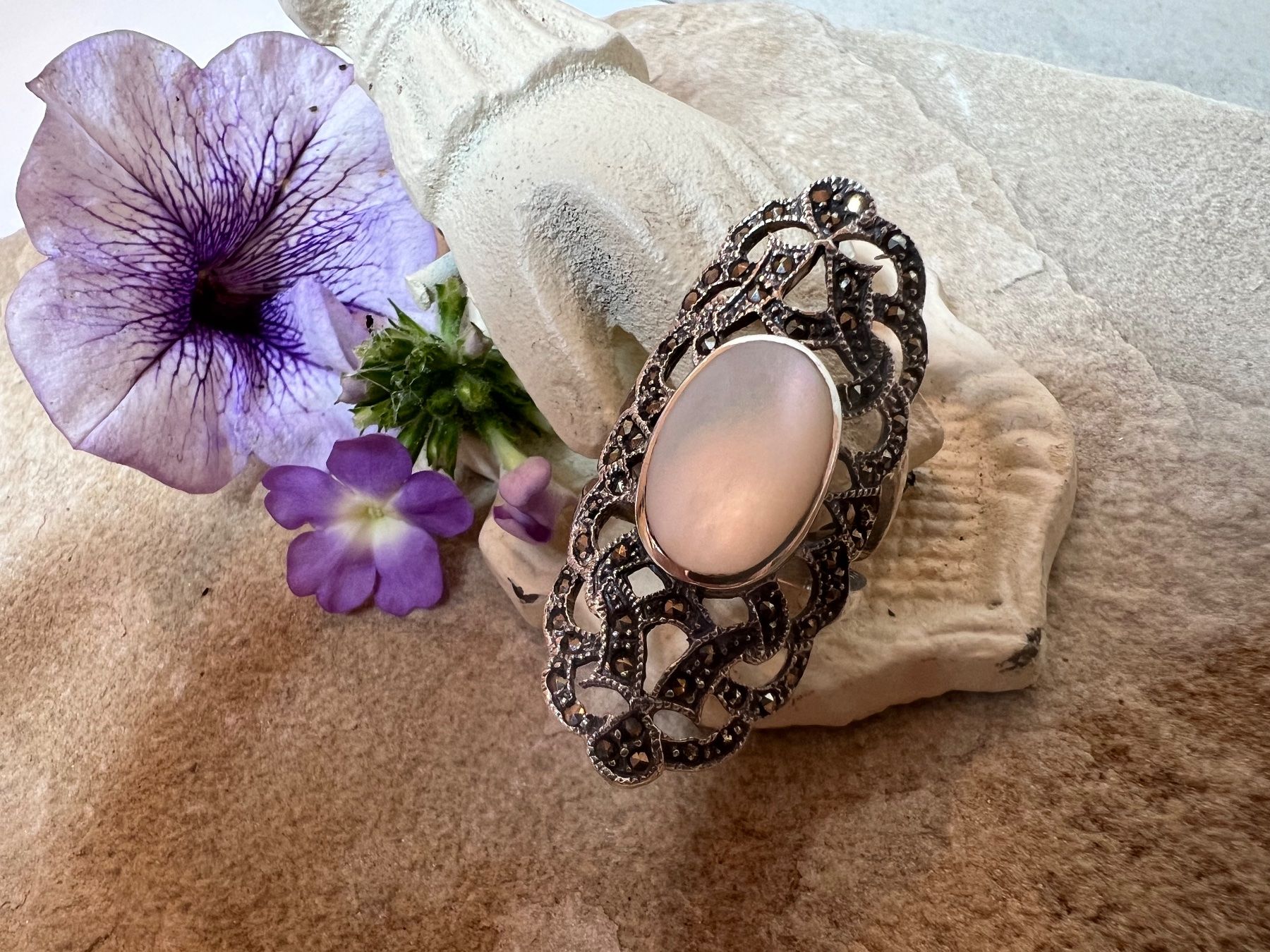 Anelli: Ring Art Deco Stil 925 Silber Markasiten und Perlmutter 57 – Nuovo (secondo la descrizione) da Bern venduto da Jiffy