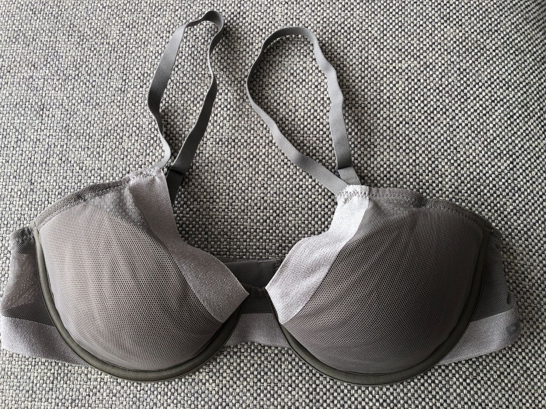 Altra biancheria intima: DKNY Set Bra + Pants 75B – Usato da Brugg AG venduto da Magna3 1