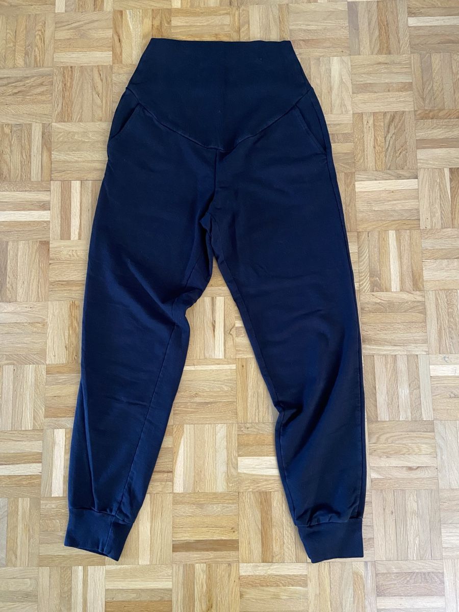 H&M Pantaloni: Umstands-Jogginghose, Gr.S – Usato da Münchwilen TG venduto da Patricia1310