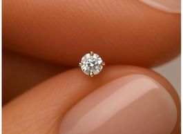 Nasenpiercing Weissgold mit Diamant wie Neu
