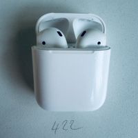 Original Apple AirPods 2 Gen. Wireless Kopfhörer & Case