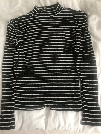 Damen Pullover leichter Grösse S