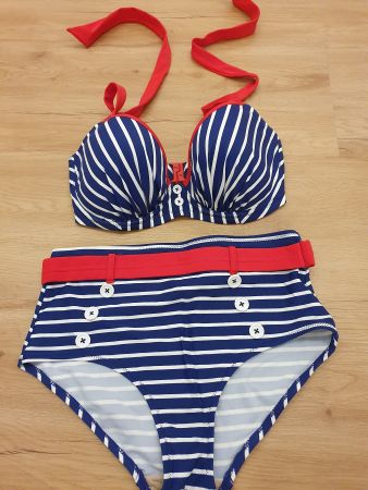 Bikini Pour Moi Oberteil 32 E, Hose UK 10