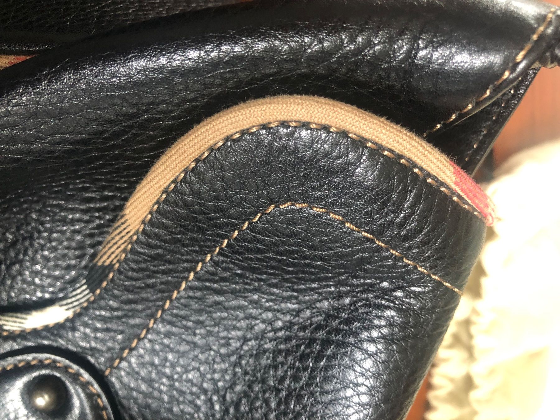 Burberry Sacs femmes: Burberry Schultertasche – D'occasion à Dottikon par Brujita19 5