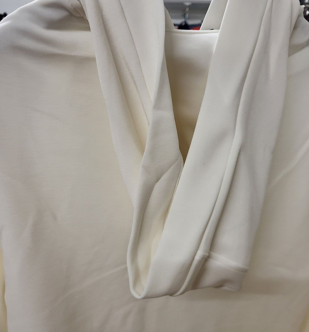 Comma Lotti di vestiti: Restposten 13 Neue Comma; Pullover – Nuovo e nell'imballaggio originale da Avenches venduto da FashionFactoryOutlet 2