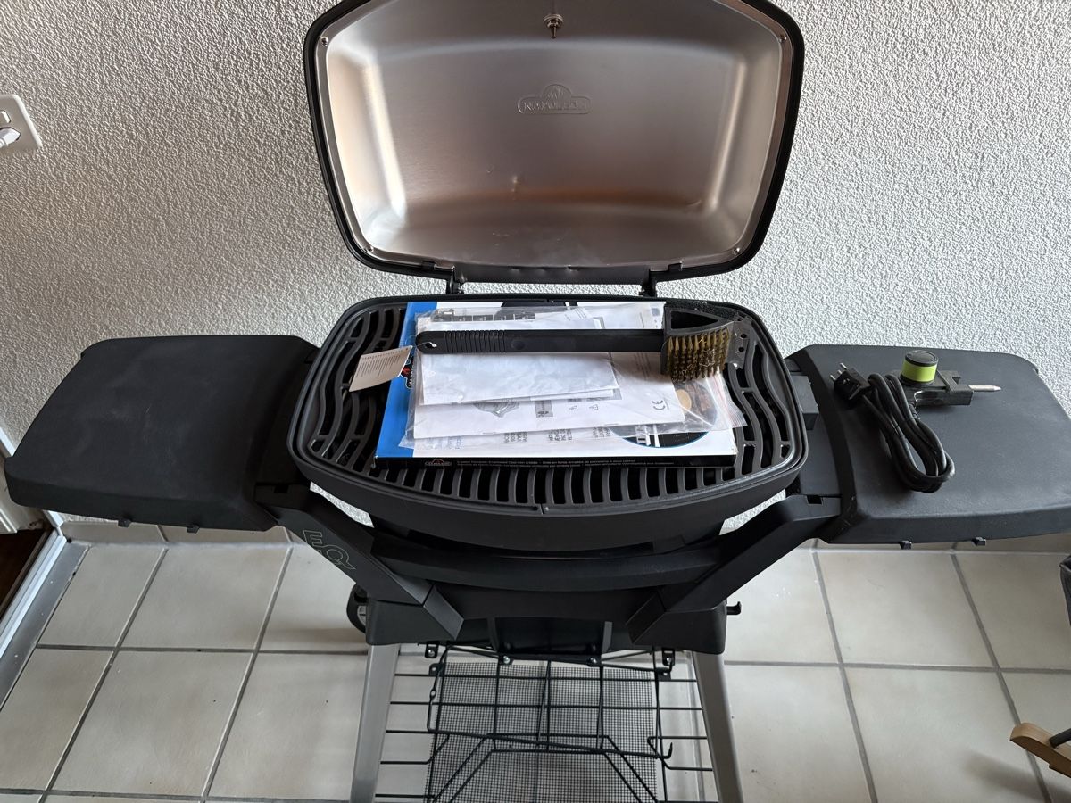 Griglie: Napoleon 285 Pro Stand Elektrogrill – Nuovo (secondo la descrizione) da Metzerlen venduto da Si_bu 2
