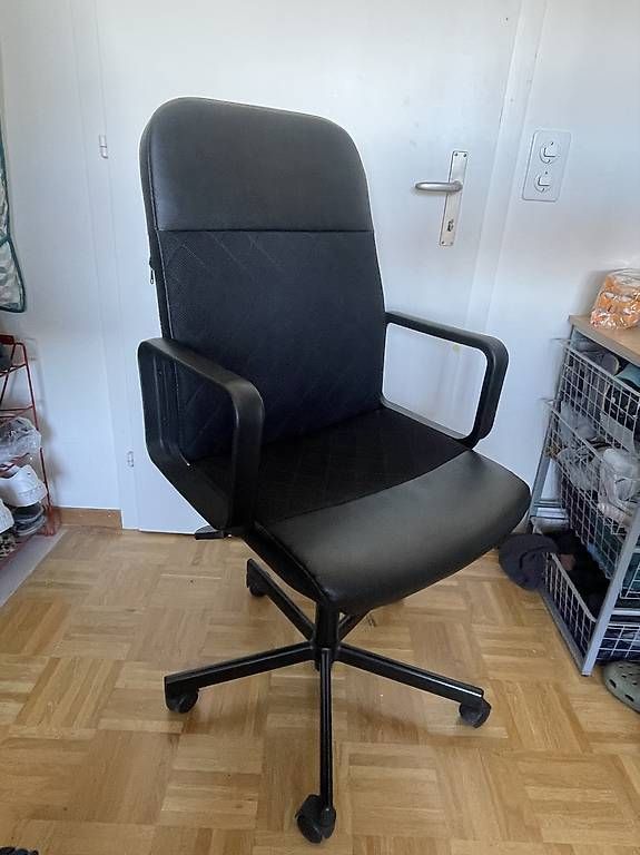 Ikea Stühle: Bürostuhl – Gebraucht aus Bern von cgu_m8lv