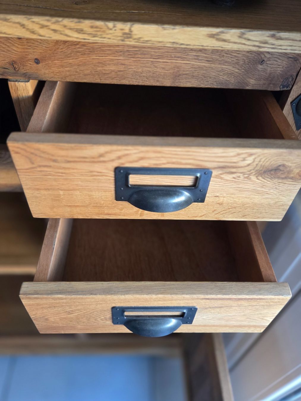 Allestimento di negozi e stand fieristici: Bar aus Holz Travers Conforama – Usato da Oftringen venduto da Black_Nymeria 2