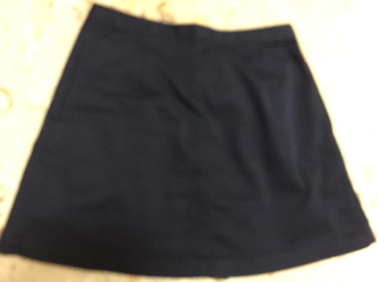 Benetton Röcke: ELEGANTES BENETTON ROCK – Gebraucht aus Gutenswil von Bregenzer8610 2