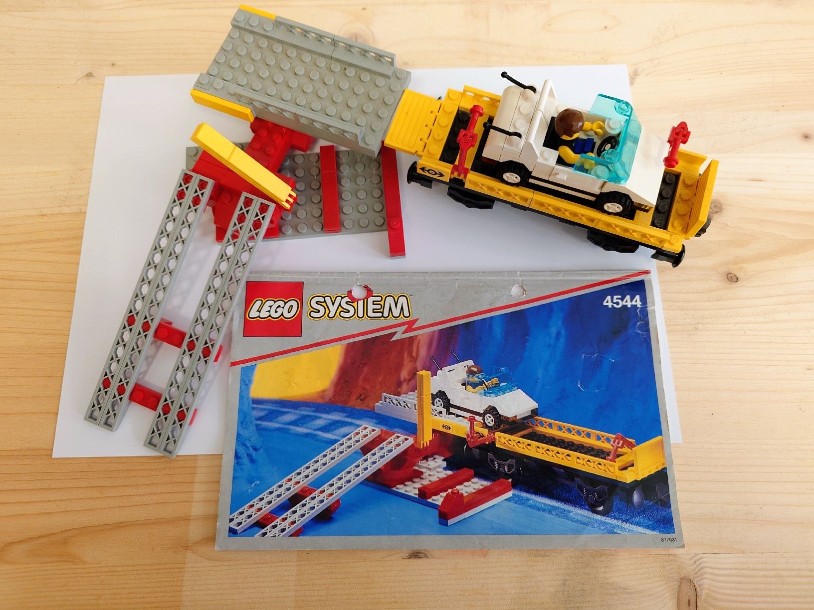Lego Kit di costruzioni: Lego 4544 Auto-Transporter  – Usato da Riveo venduto da MicBet