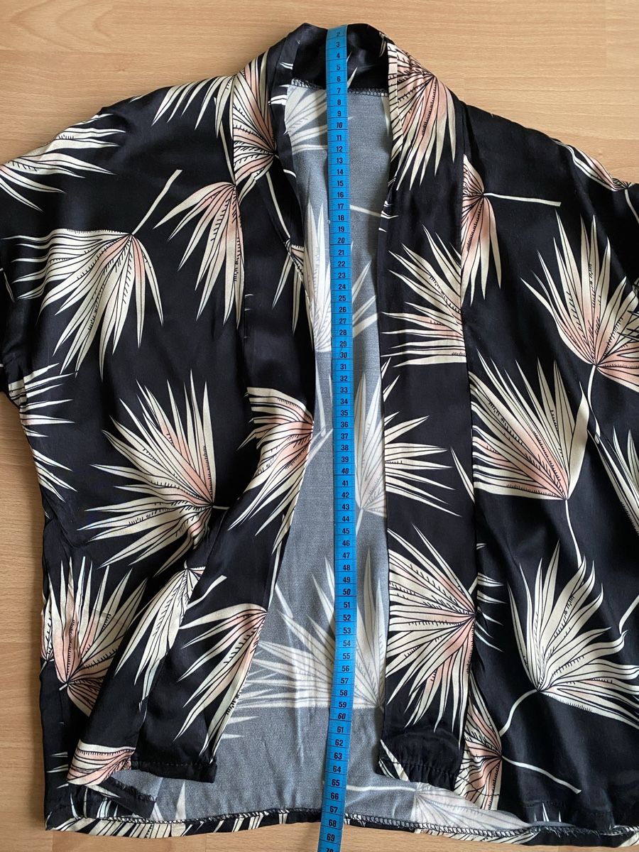 Kimono: Kimono kurz – Usato da Winterthur venduto da marina_p. 1