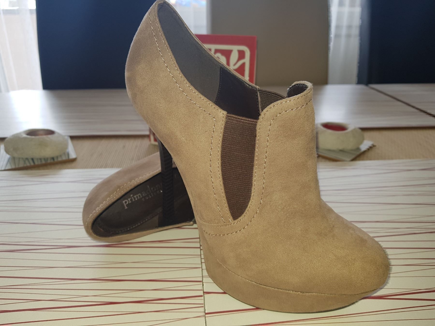 Damenschuhe: PRIMADONNA Chaussures Pointure 37 Neuves – Neu und originalverpackt aus Cossonay-ville von Super-Price-Quality 1