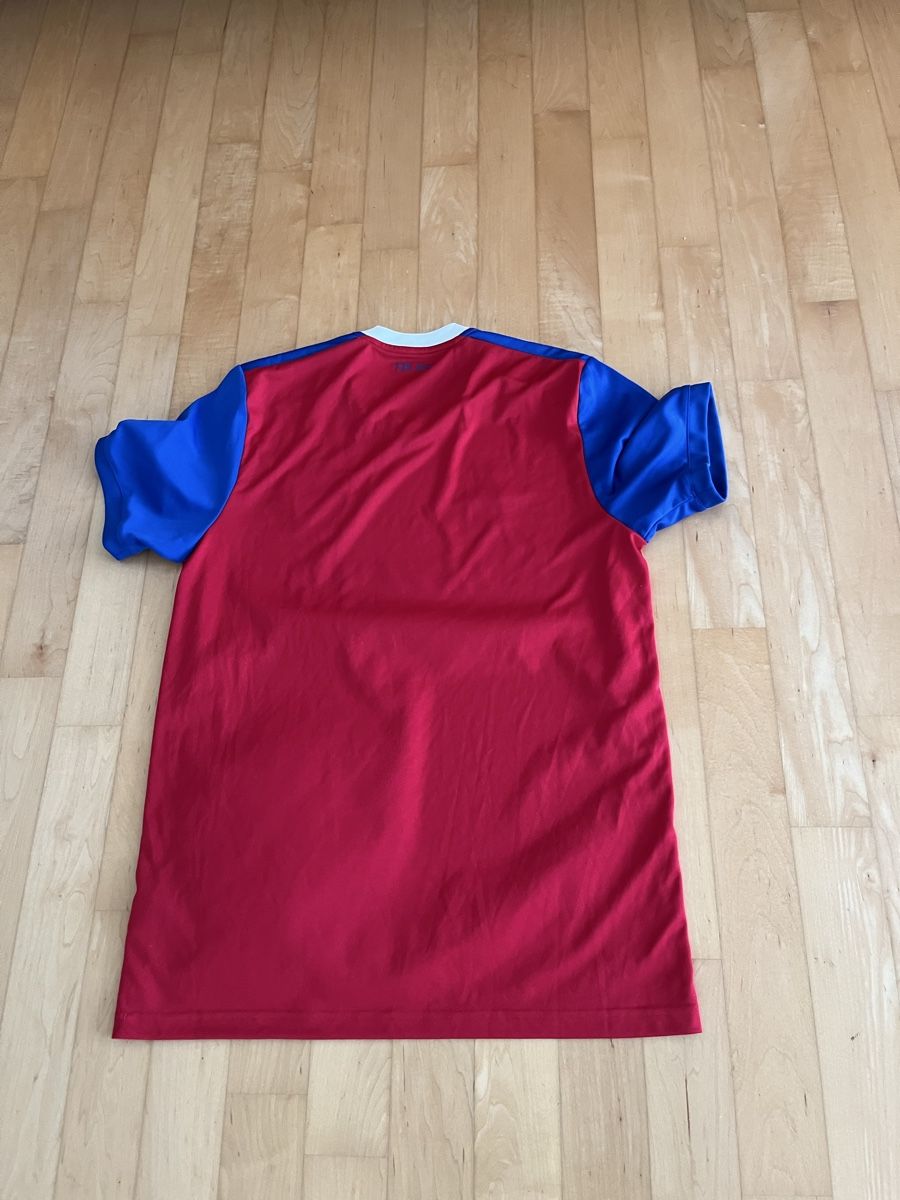 FC Basel Canottiere & Pantaloni: FC Basel Trikot Adidas Grösse M  – Usato da Allschwil venduto da Manolictus 3