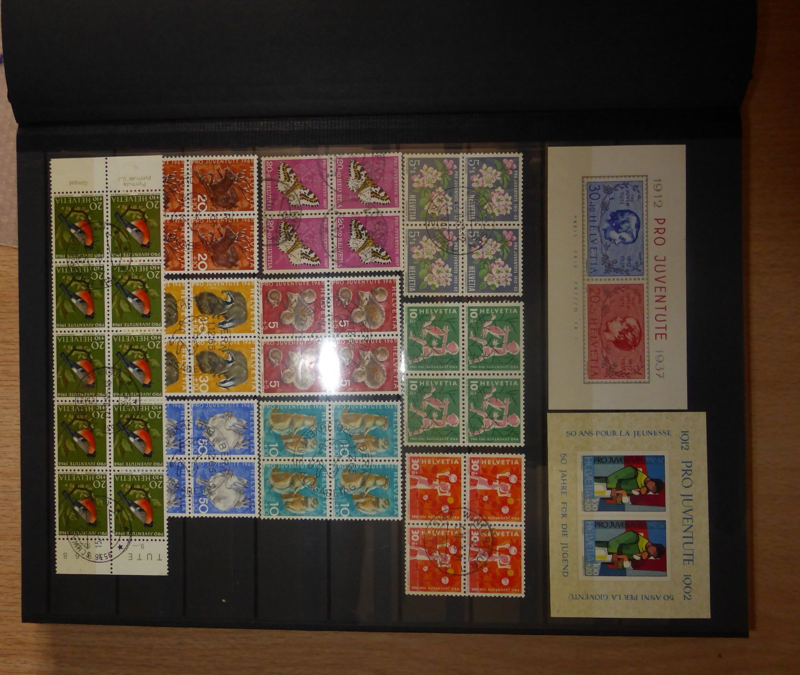 Tutti i francobolli: Konvolut Briefmarken, Briefe, Karten usw. – Usato da Gossau SG venduto da tenerife11 7