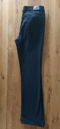 schwarze Jeans von Arizona